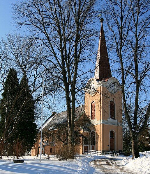 File:Larvik kirke.jpg