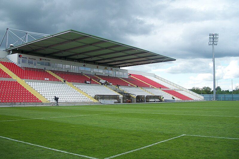 File:Marijampoles stadiono tribunos.JPG