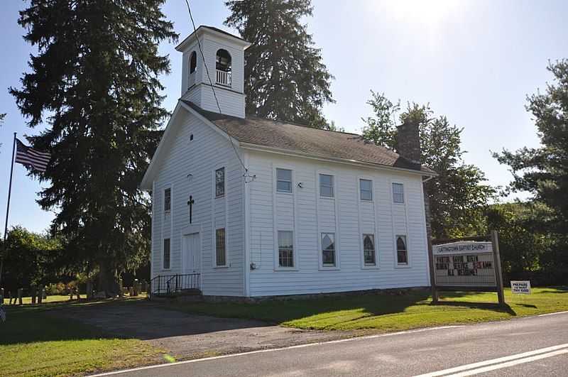 File:MarlboroNY LattingtownBaptistChurch.jpg