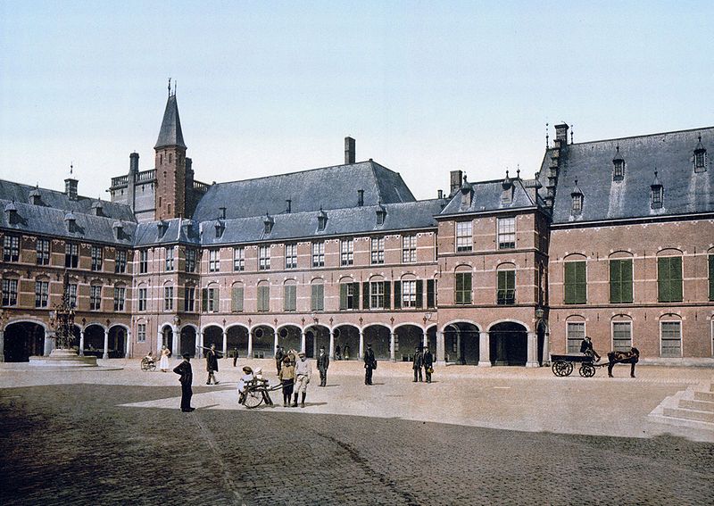 File:Netherlands-TheHague-binnenhof-1900.jpg