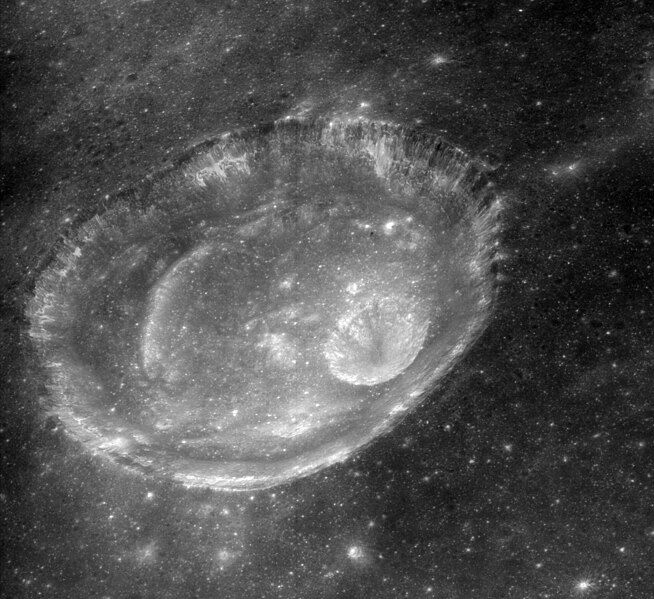 File:Peirce crater AS17-P-2684.jpg