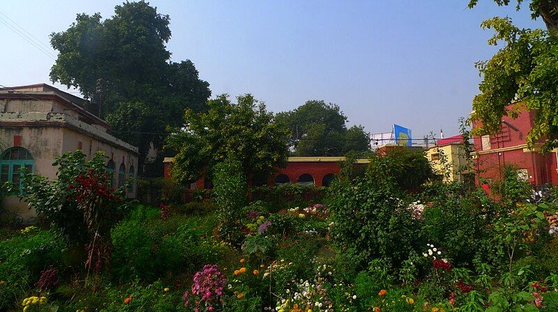 File:RKM Garden.jpg