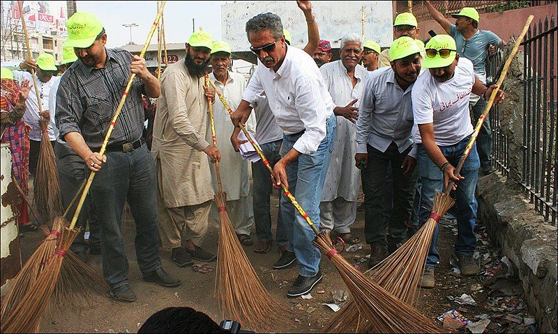 File:Waseem Akhtar cleaning.jpg