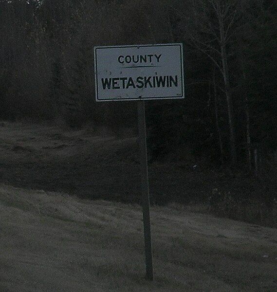 File:Wetaskiwin County sign.JPG