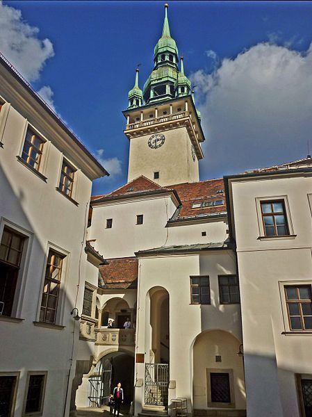 File:Brno-AltesRathaus2.jpg