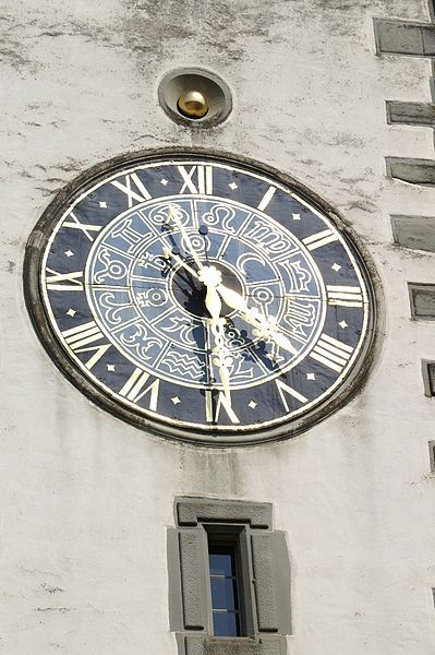 File:Detail Siegelturm Diessenhofen.jpg