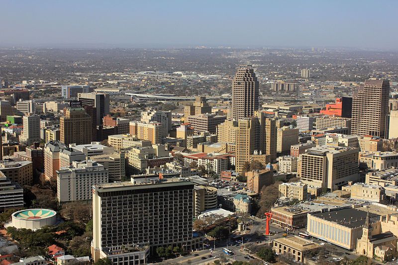 File:Gfp-texas-san-antonio-skyscrapers-of-san-antonio.jpg