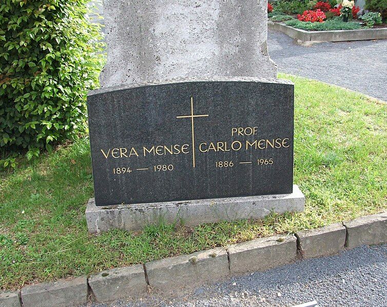 File:Grab Carlo Mense.jpg