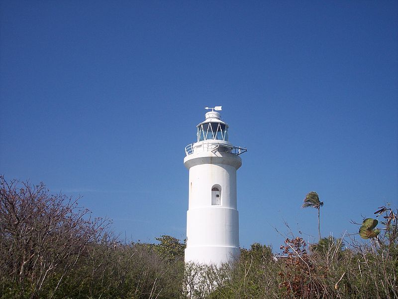 File:GreatStirrupCayLighthouse.jpg