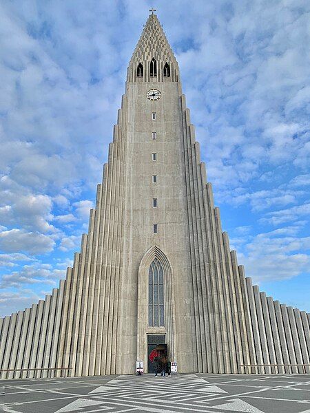 File:Hallgrímskirkja in 2019.jpg