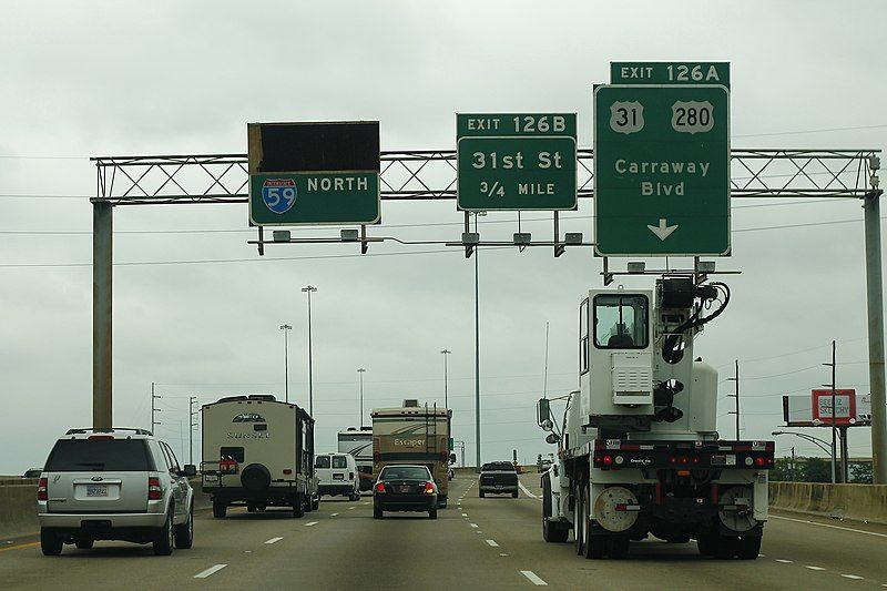 File:Int20eInt59nRoad-Exit126A-US31US280signBC (35191234695).jpg