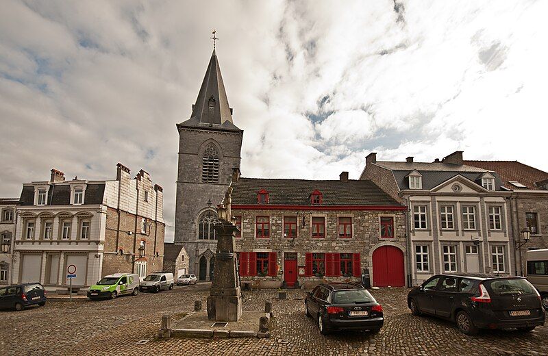 File:Limbourg Brunnensäule.jpg