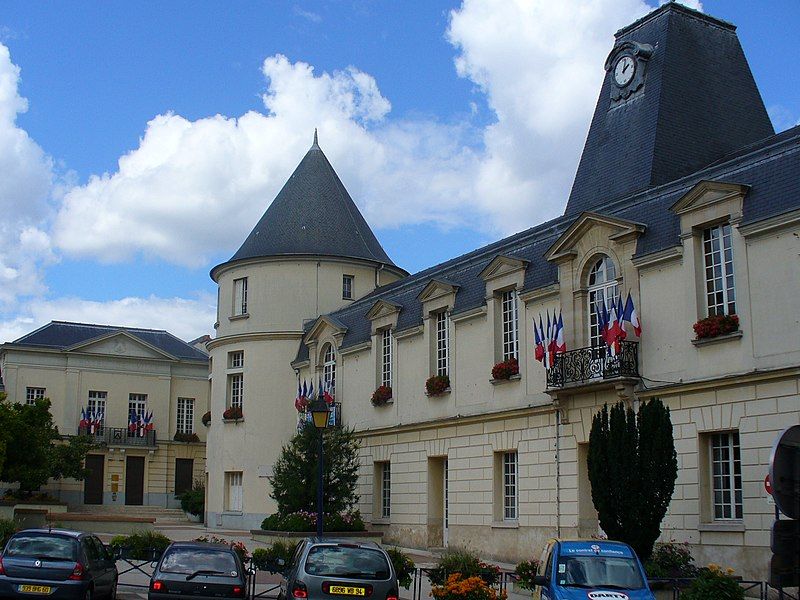 File:Mairie de clamart.jpg