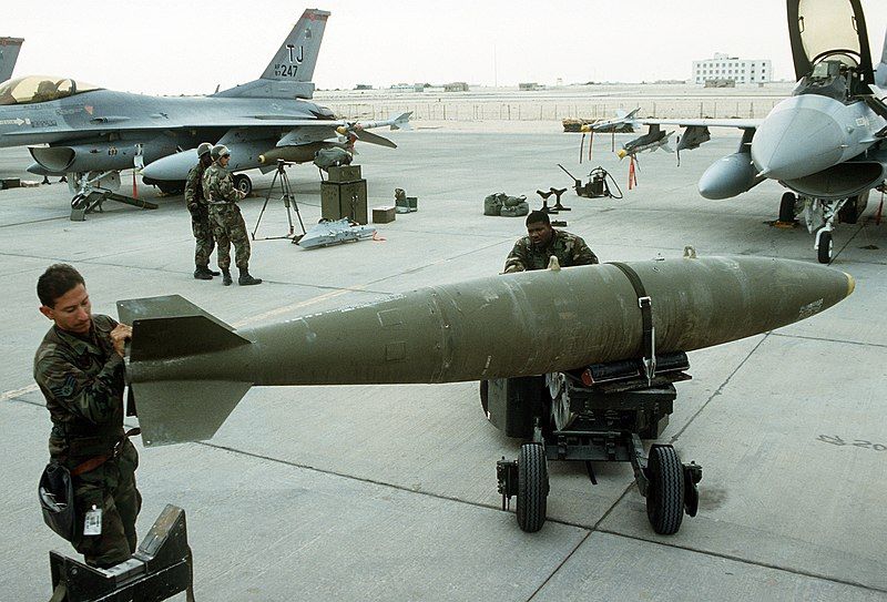 File:Mark-84 bomb.jpg