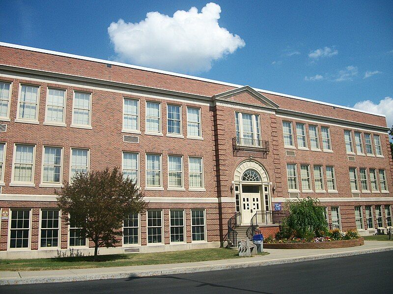 File:PennYanMiddle.JPG