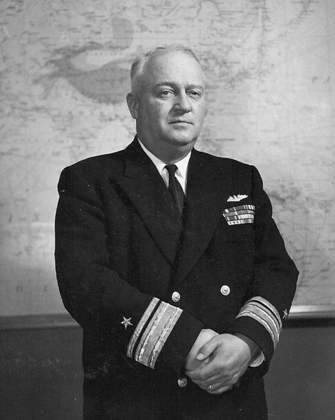 File:Admiral Fenno.jpg