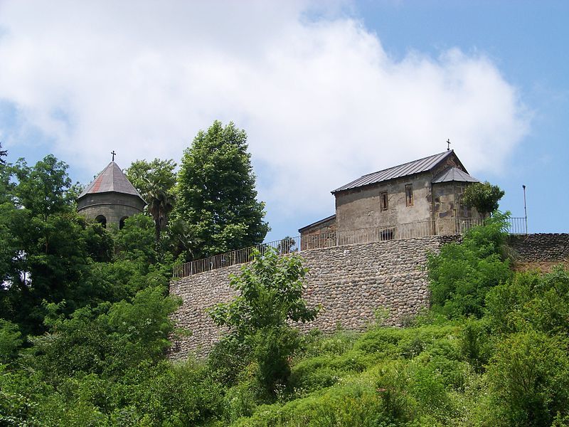 File:Church of Likhauri.JPG