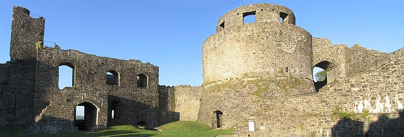 File:Dinefwr Castle.jpg