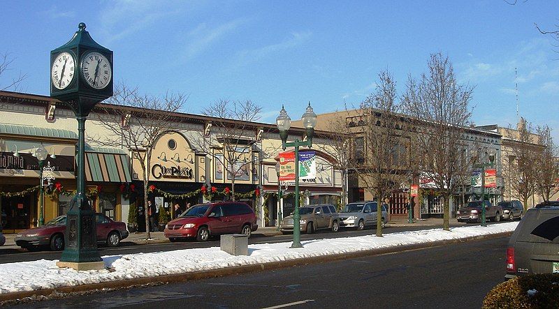 File:DowntownPlymouthMichigan.jpg