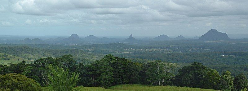 File:Glass House Mountains.jpg