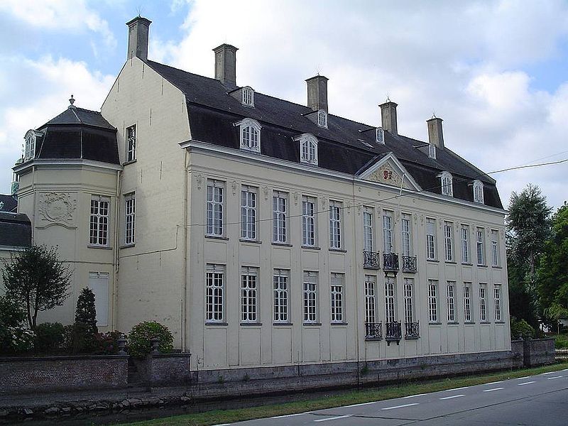 File:Kasteel ter beken.JPG