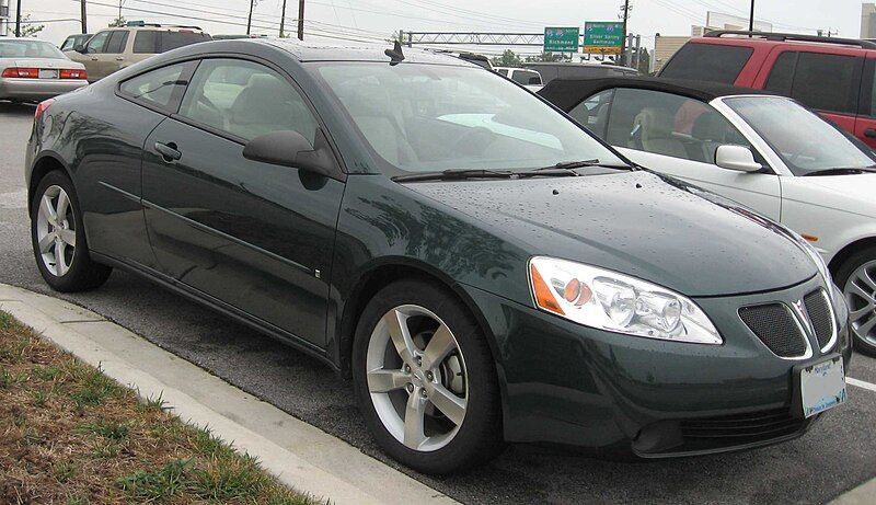 File:Pontiac-G6-coupe.jpg