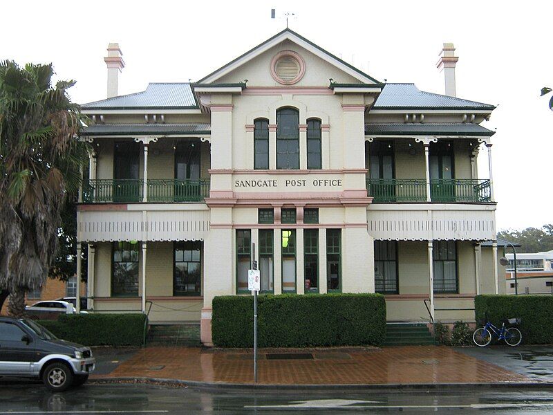 File:Sandgate Post Office.gjm.JPG