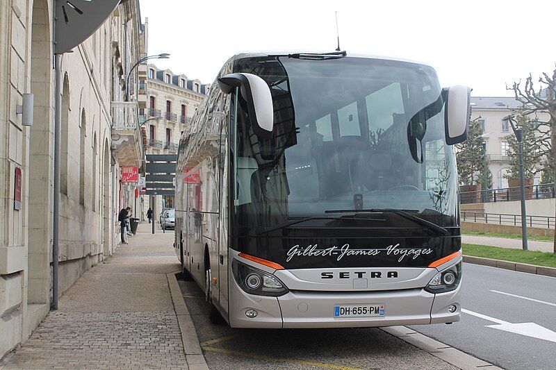 File:Setra S515.JPG