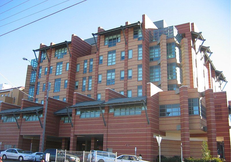 File:BAllarat Hospital.jpg