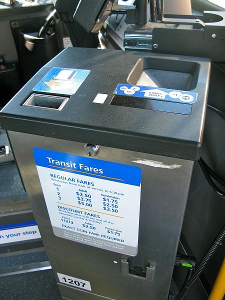 File:Cubic farebox Vancouver.jpg