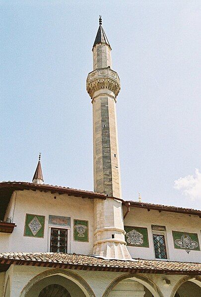 File:Hansaray Mosque.jpg