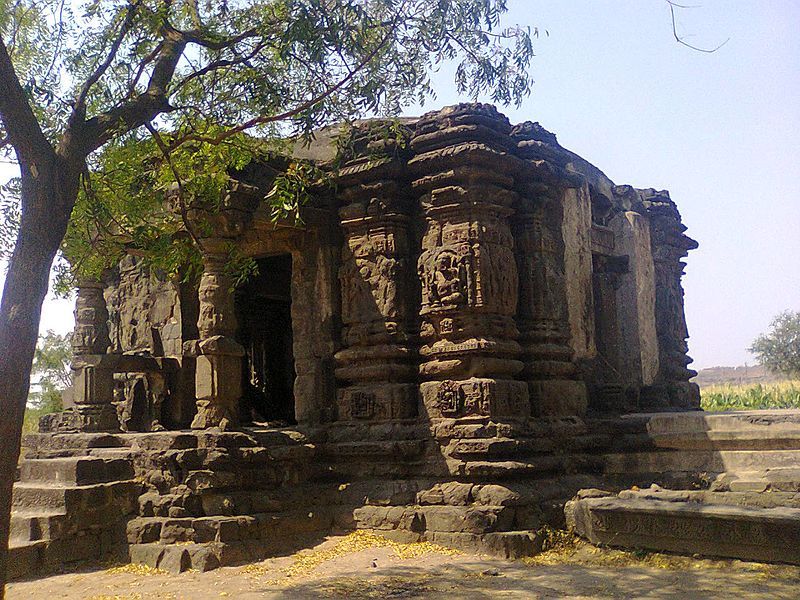 File:Mahadev Mandir .jpg