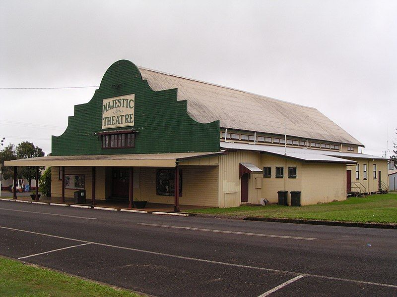 File:Majestic Theatre Malanda.jpg