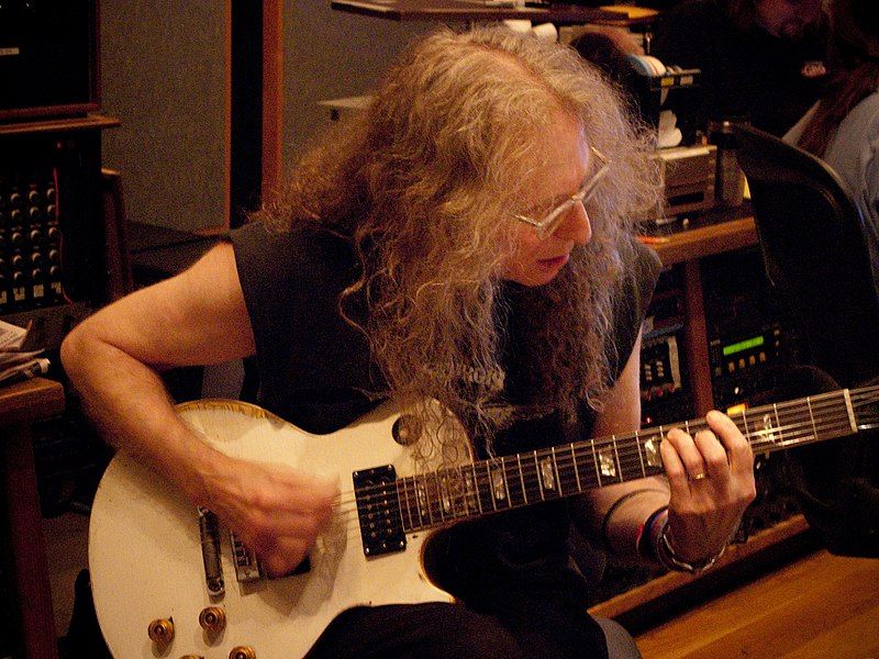 File:Waddy Wachtel.jpg