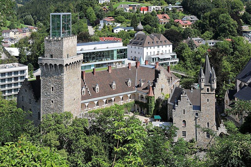 File:Waidhofen - Rothschildschloss.JPG