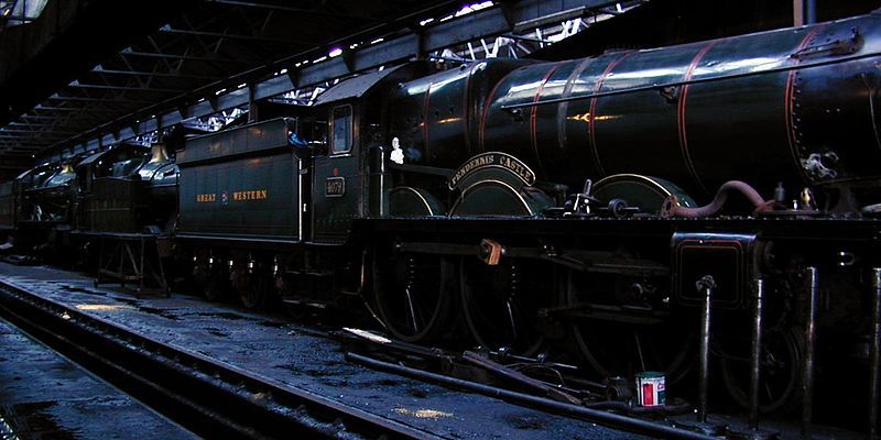 File:Dscn4066-pendennis-dark-in-shed crop 1200x600.jpg