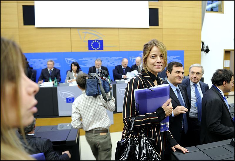 File:Europarl Elisabetta Gardini.jpg