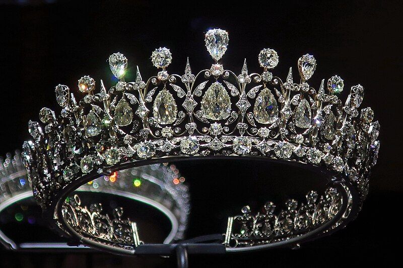 File:Fife Tiara.jpg