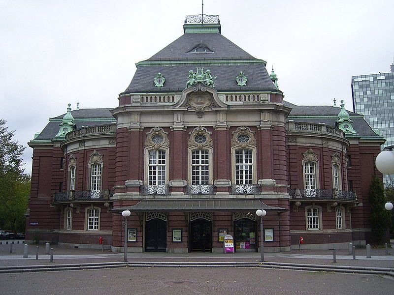 File:Laiszhalle in Hamburg-Neustadt.jpg