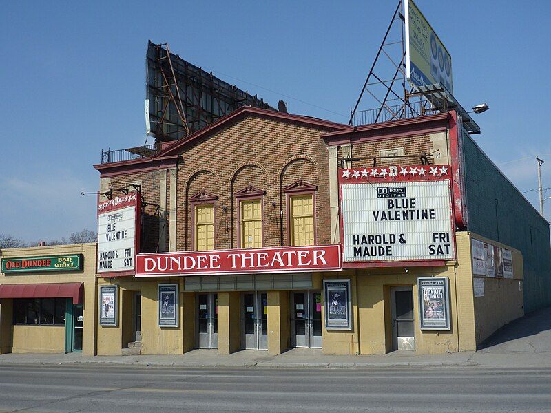 File:Omaha Dundee Theater.jpg