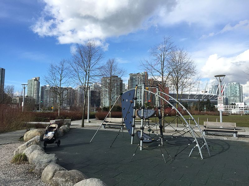 File:Playground, March 2017.jpg