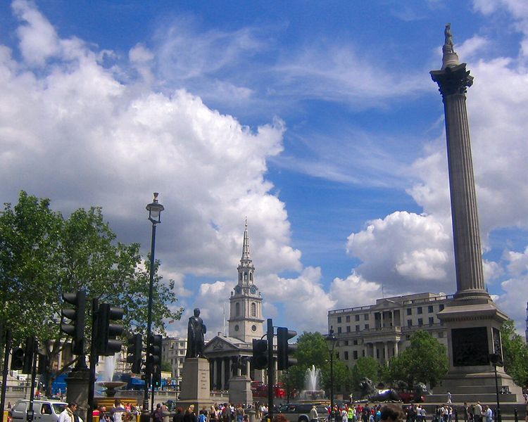 File:Trafalgar square clouds.jpg