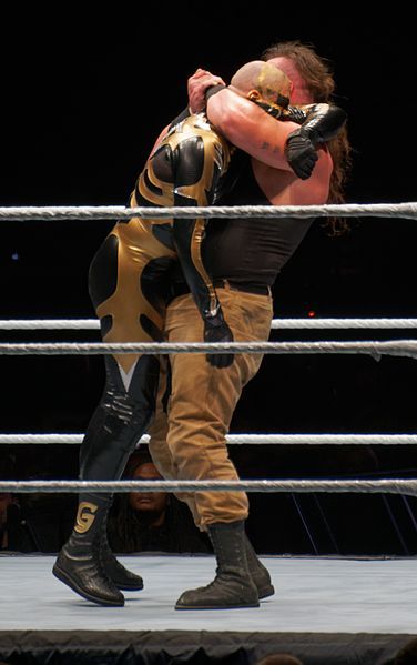 File:Braun Strowman's submission.jpg