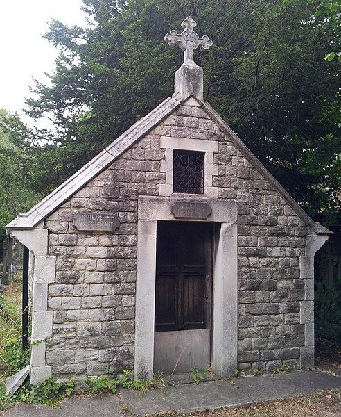 File:De Vezlo Mausoleum.jpg