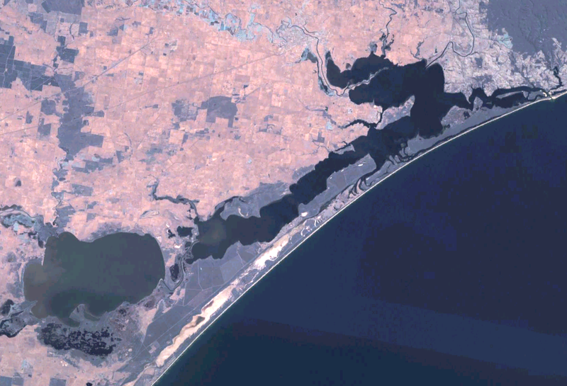 File:Gippsland Lakes.png