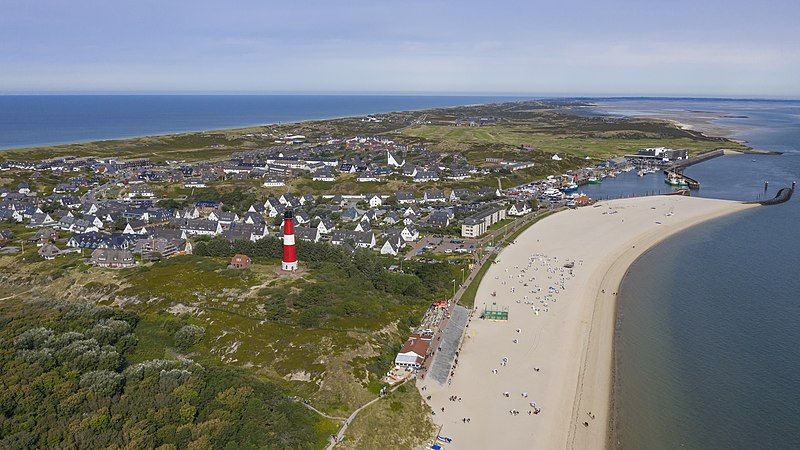 File:Hörnum aerial view.jpg