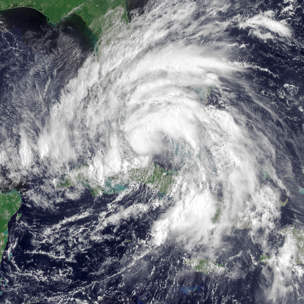 File:Isaac 2012-08-26 1440Z.png