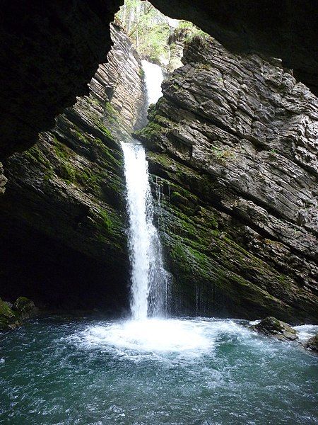 File:Lower Thur Waterfall.JPG