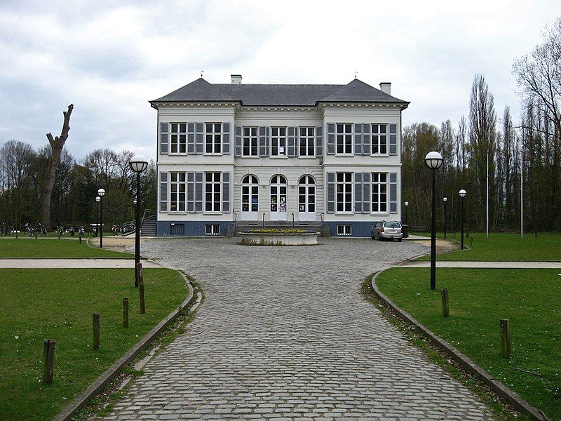 File:Merksem park 3.jpg