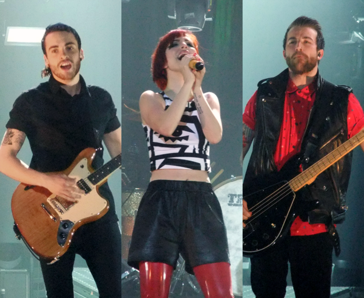 File:Paramore 2013.png